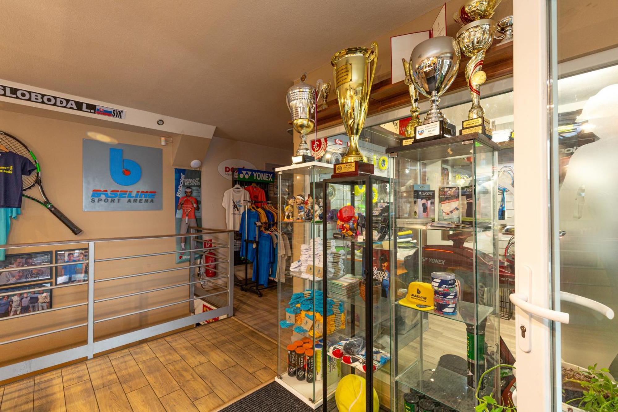 Baseline Sportovy Areal & Penzion Банська Бистриця Екстер'єр фото